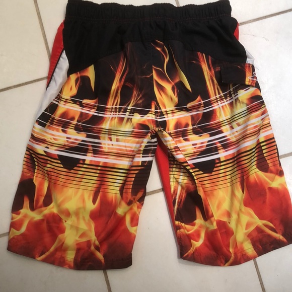 ZeroXposur Boy’s Swim Trunks - Picture 3 of 10